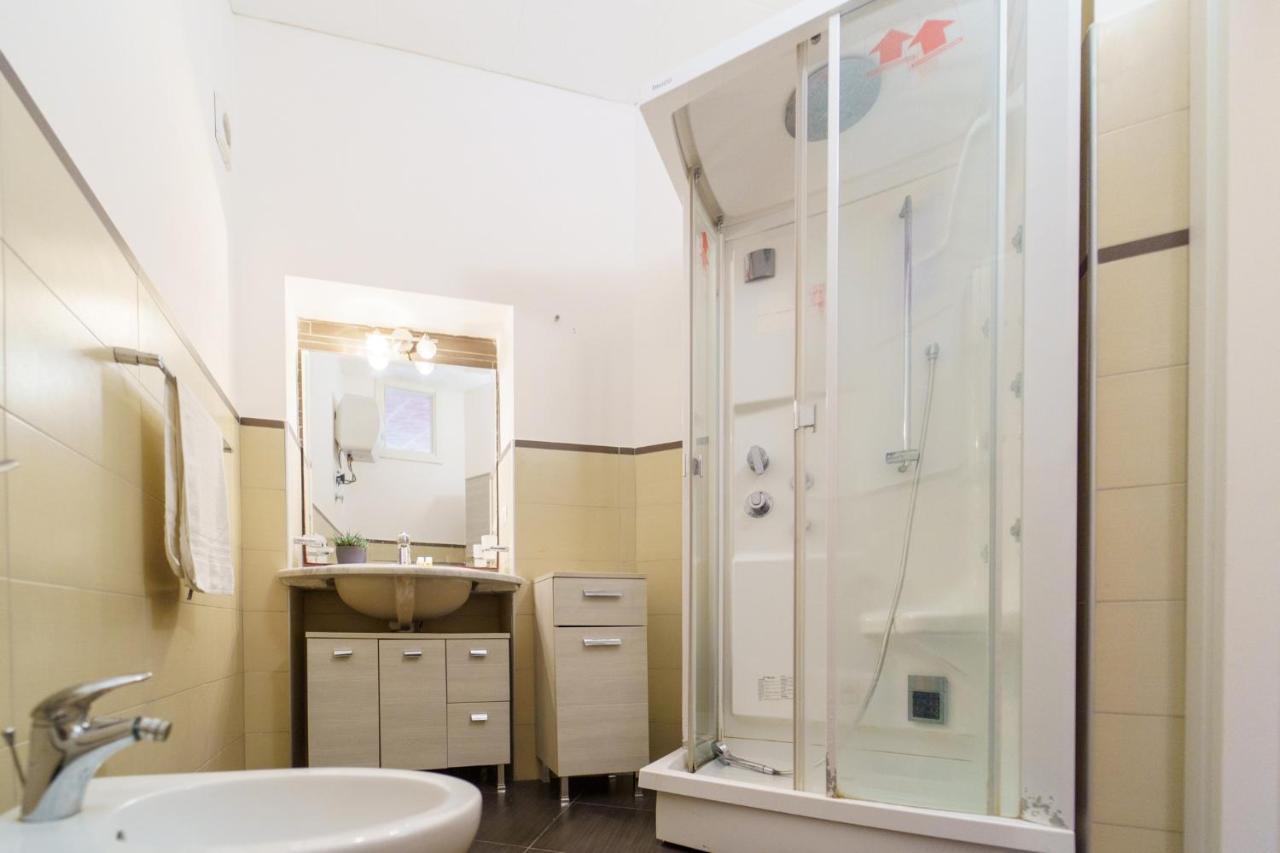 Siracusa Comfy & Central Apartment With Terrace シラクーサ エクステリア 写真